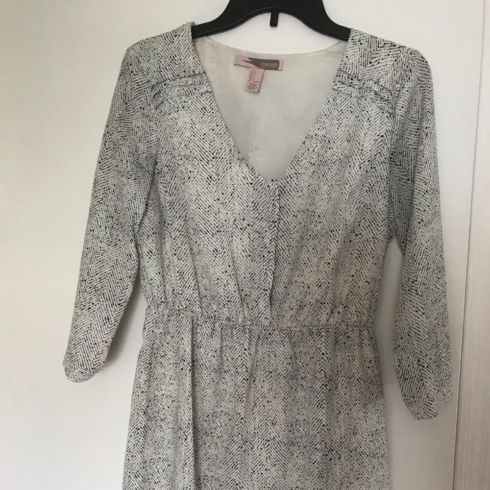 Forever 21 long sleeve dress